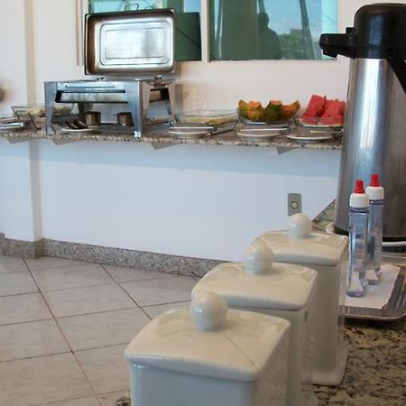 Hotel Minas Brasil Montes Claros Bagian luar foto